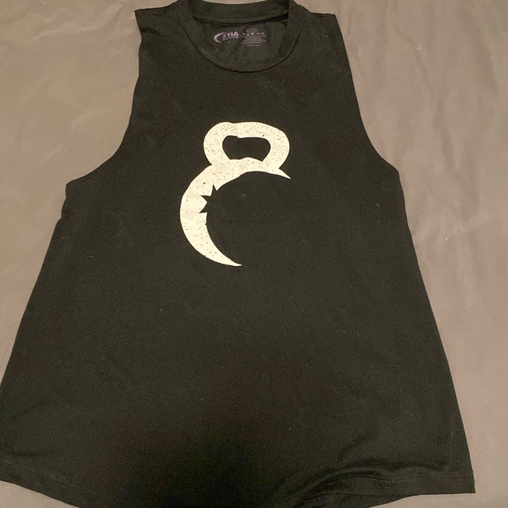 Zyia kettle moon tank. Size small.